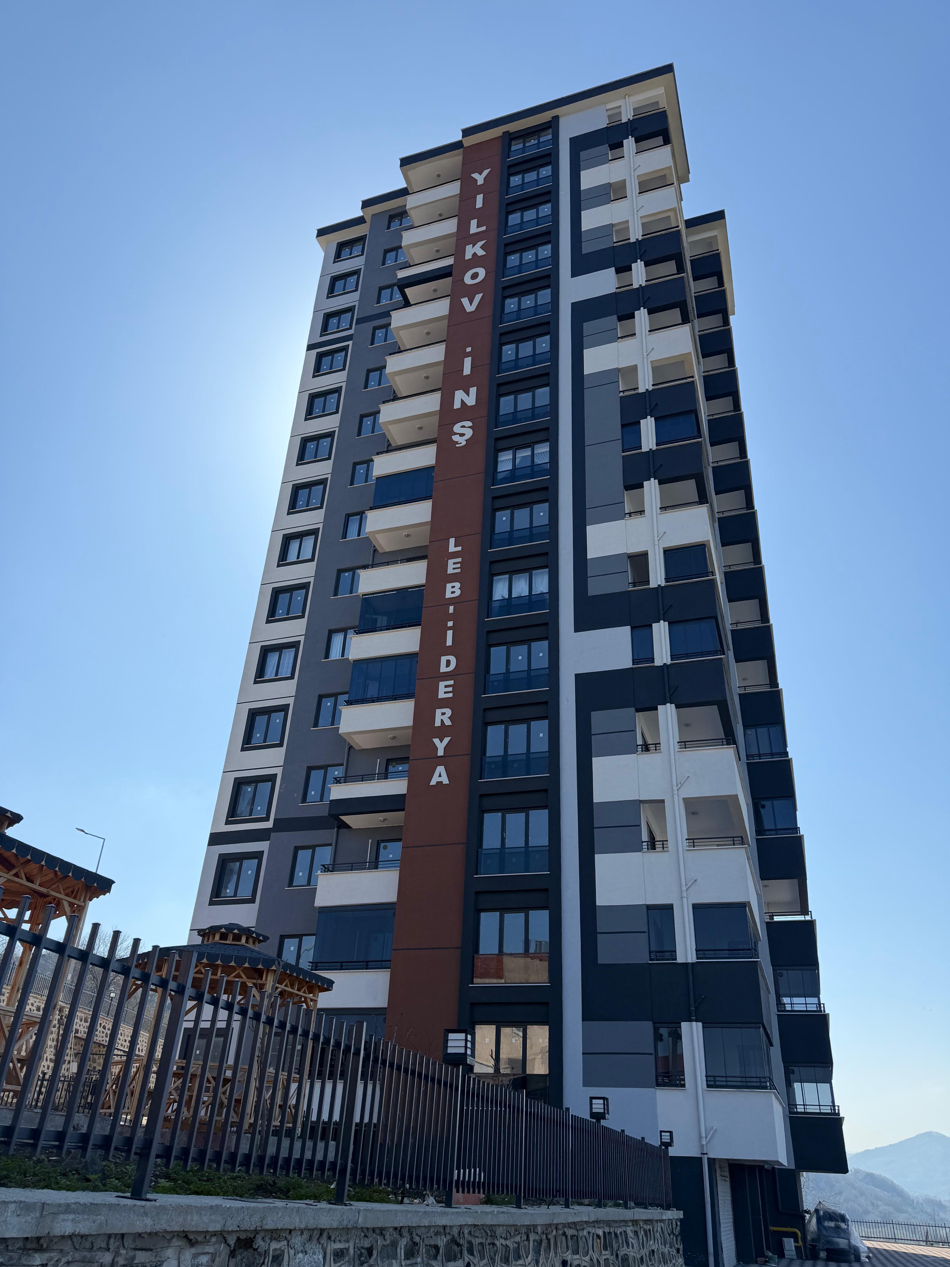 MABEL'DEN LEB-İ DERYA SİTESİNDE MANZARALI SATILIK DAİRE